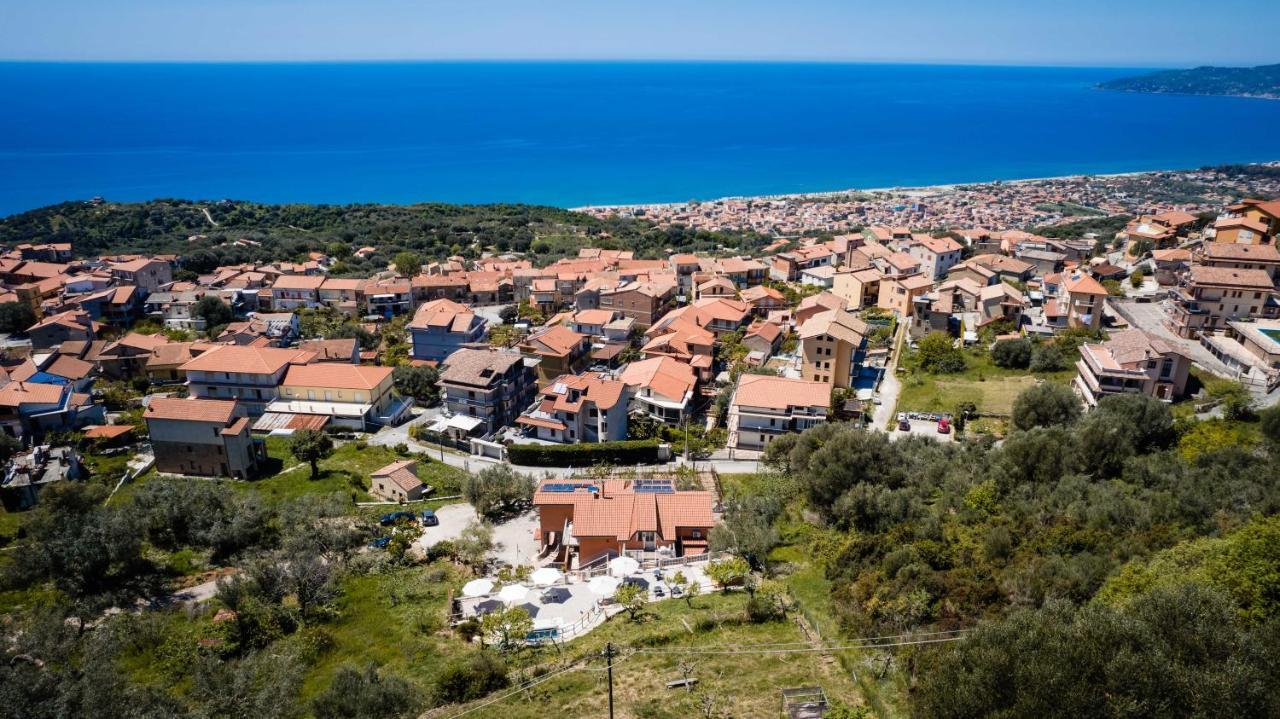 Villa Santa Sofia Ascea Eksteriør billede