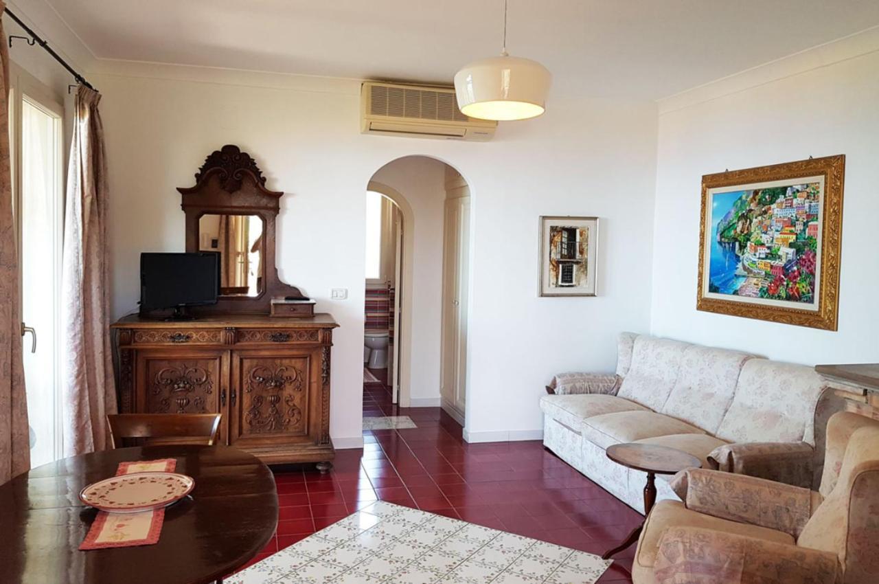 Villa Santa Sofia Ascea Eksteriør billede